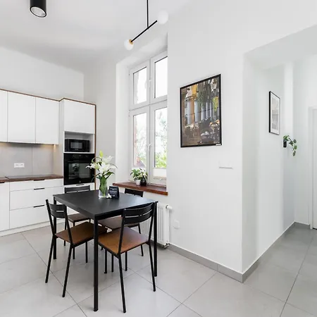 아파트 Malila Premium Cracow Rynek Debnicki 8